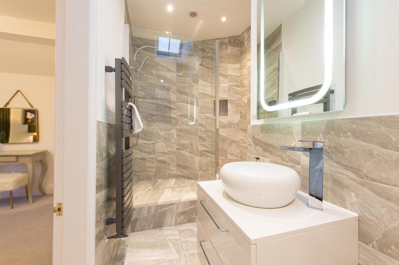 The Tower By Harrogate Serviced Apartments Экстерьер фото