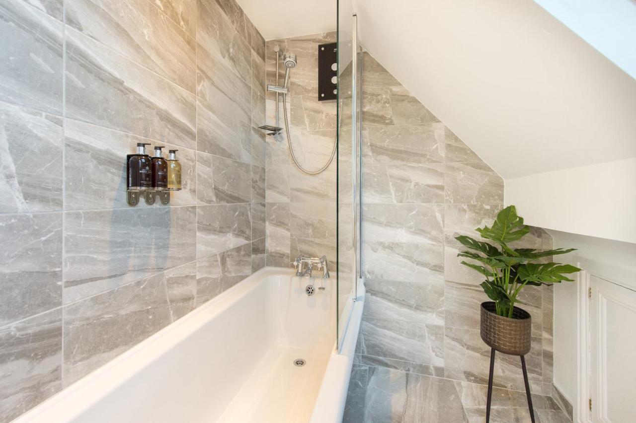 The Tower By Harrogate Serviced Apartments Экстерьер фото